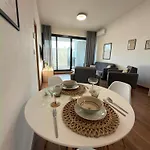 Nadstandardny V Centre S Parkovanim Žilina