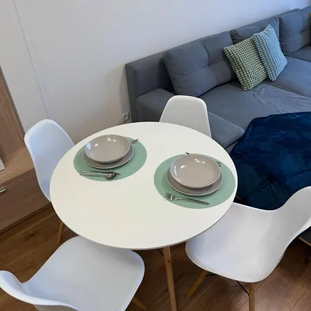 Appartement Nadstandardny V Centre S Parkovanim Žilina