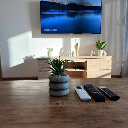 Nadstandardny V Centre S Parkovanim Žilina